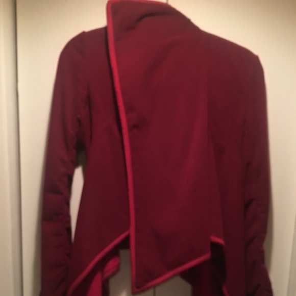 lululemon athletica Jackets & Blazers - Lululemon Jacket